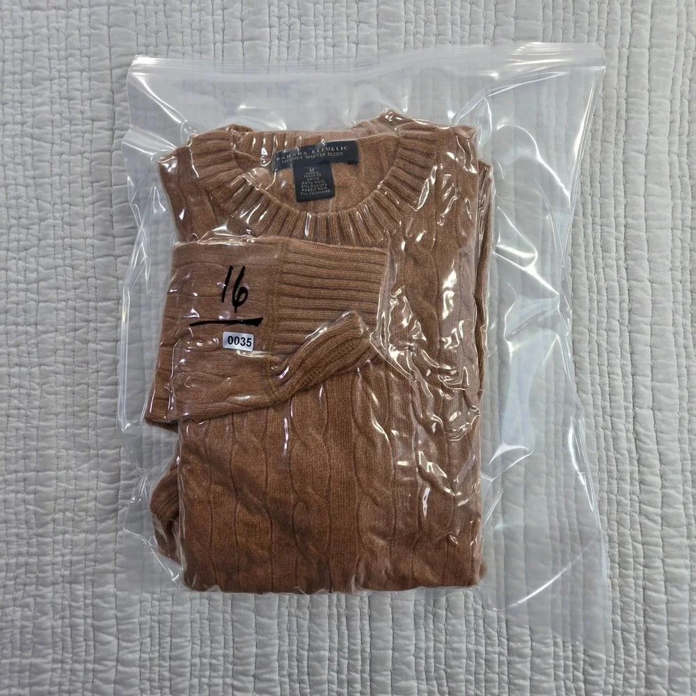 Banana Republic Angora Cashmere Wool Cable Knit Sweater Camel Mens M Flawed